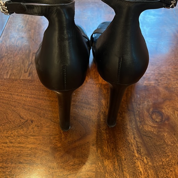 Michael Kors ankle strap platform - Picture 3 of 4